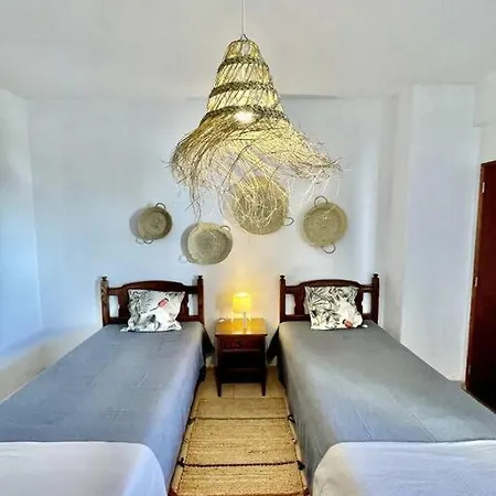 Apartamento A 2 Minutos A Pe Da Praia Apartamento Quarteira