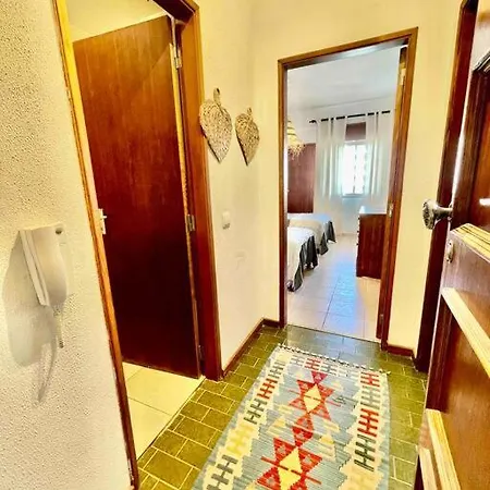 Apartamento A 2 Minutos A Pe Da Praia Appartement Quarteira